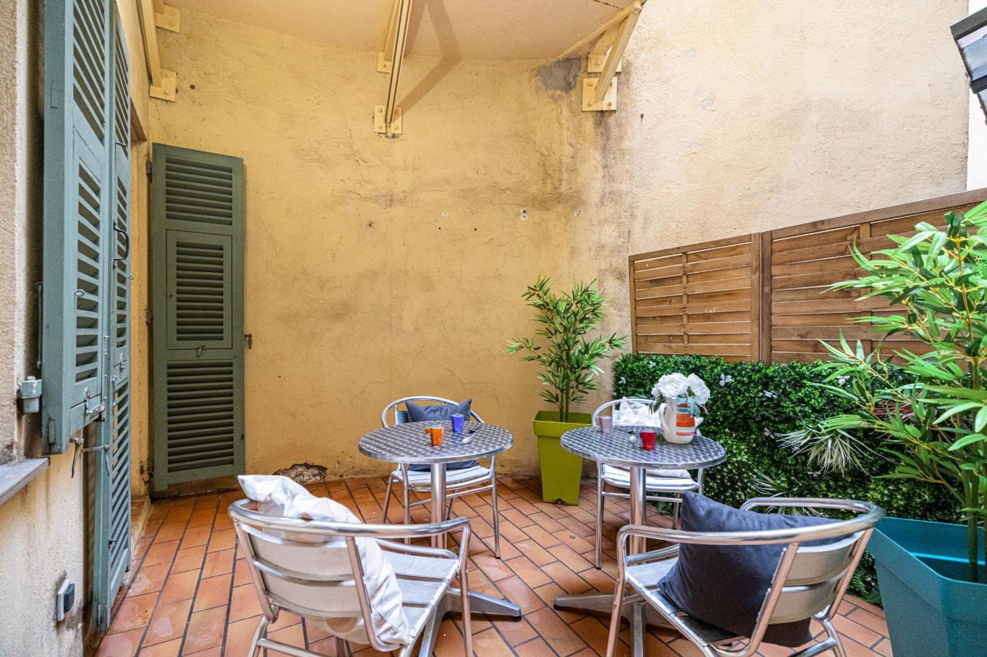 Large One Bedroom Flat In The Old Town Apartamento *